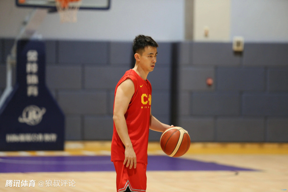 赵继伟：重返国家队的整体感觉还不错 系统的训练状态在慢慢变好