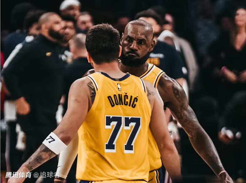 马克西：詹姆斯美队东契奇雷神 斯图尔特敢追打老詹应该是绿巨人