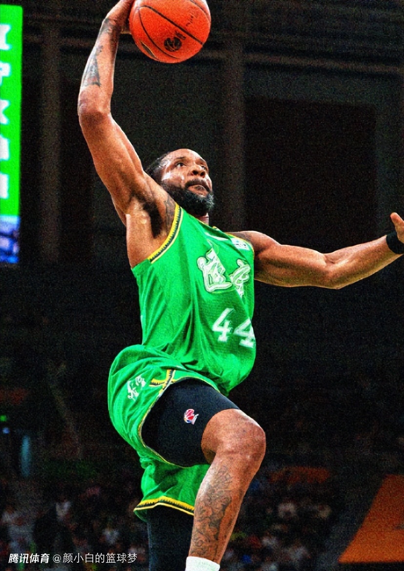 威尔斯31+7+6三分！辽宁轻取北控二连胜 姜宇星15分廖三宁9中9