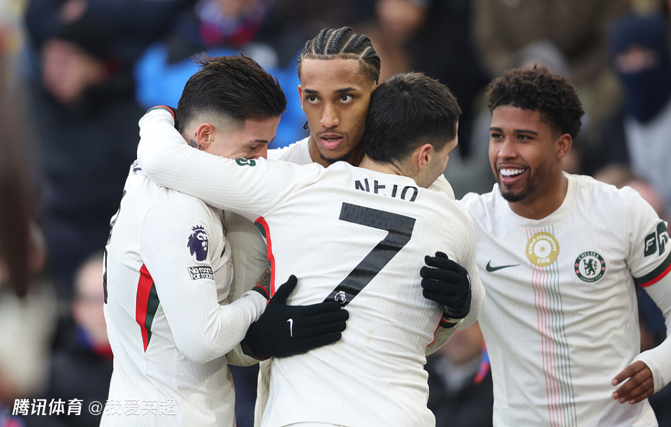 英超：切尔西3-1十人水晶宫！双线3连胜升第四 18岁天才传射+一条龙