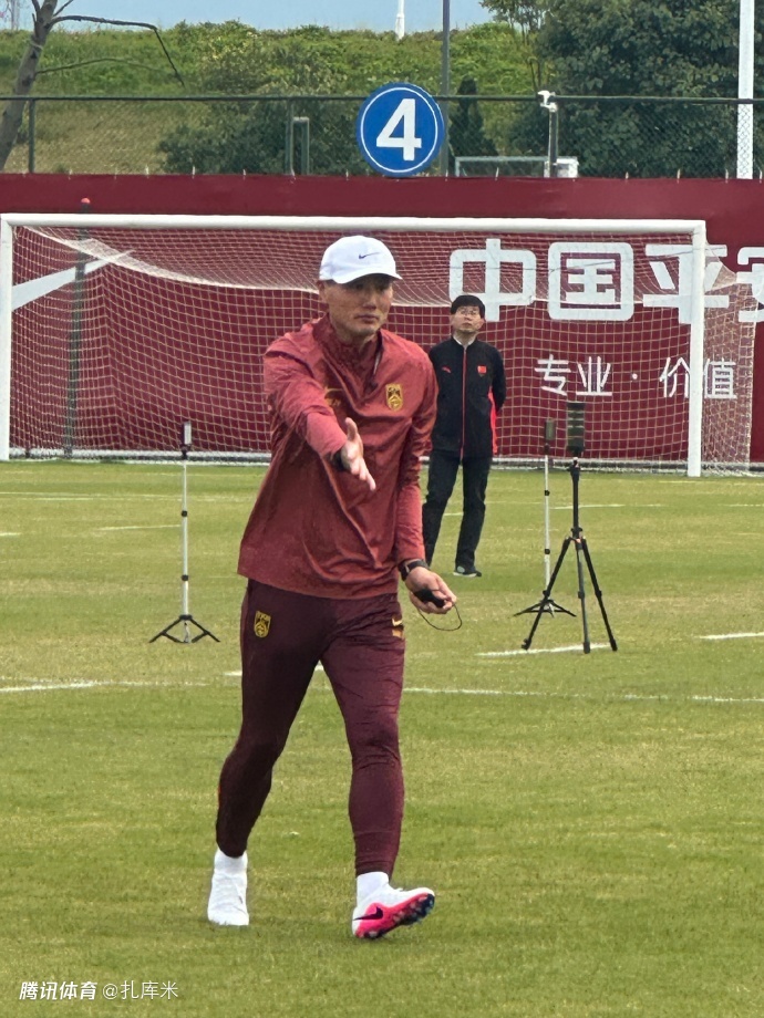 新国足首次亮相体测为主，颜骏凌+张玉宁：一切为国家队，要以身作则