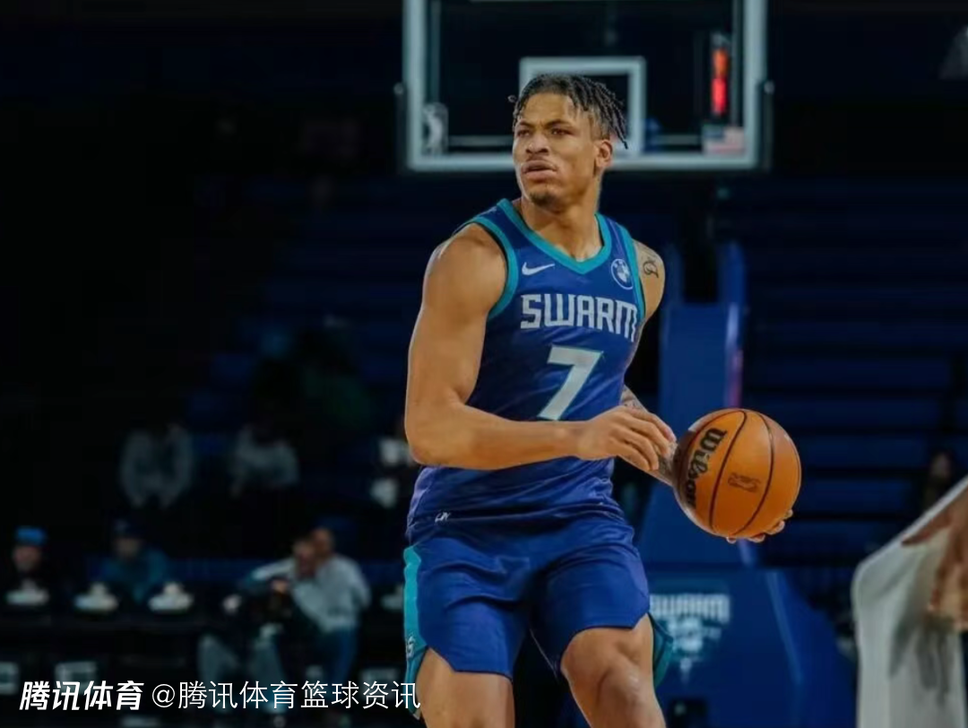 媒体人：山东新外援约翰逊已经抵达香港 参加第二阶段首场比赛问题不大