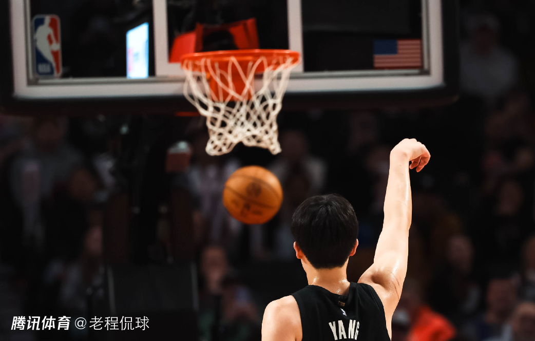 媒体人：杨瀚森不能有垃圾时间概念 其英语进步速度让人忧虑