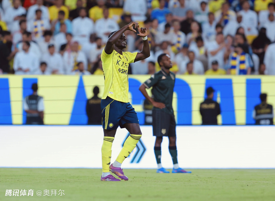 C罗缺席胜利豪取五连胜！暂登顶积分榜，马内建功，连刷4纪录