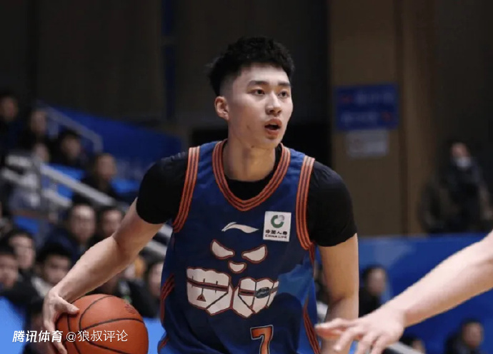 段睿骐战广州11中0新赛季最差一战！媒体人：结合球能力有待多样化