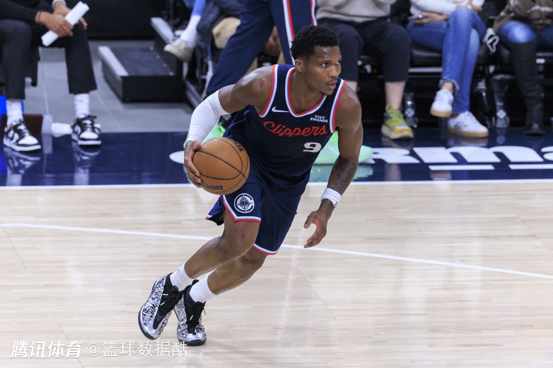 卢指导称马瑟林让他想起鲍威尔 板凳悍将拜师小范甘迪打磨防守