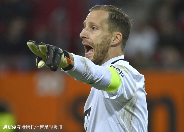 卡恩谈德国门神：鲍曼应对压力出色 诺伊尔放弃世界杯是明智选择