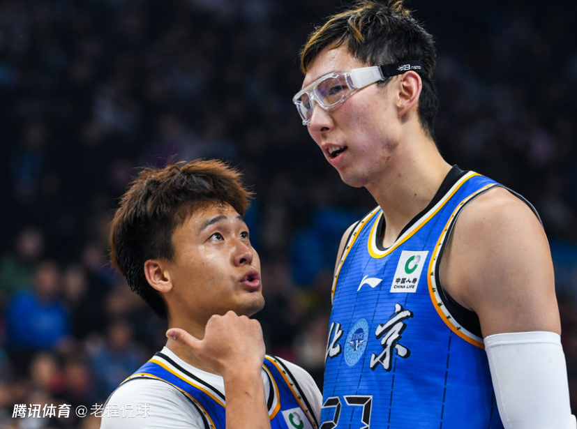 北京男篮最新伤情：赵睿恢复顺利或提前回归 曾凡博骨头无碍