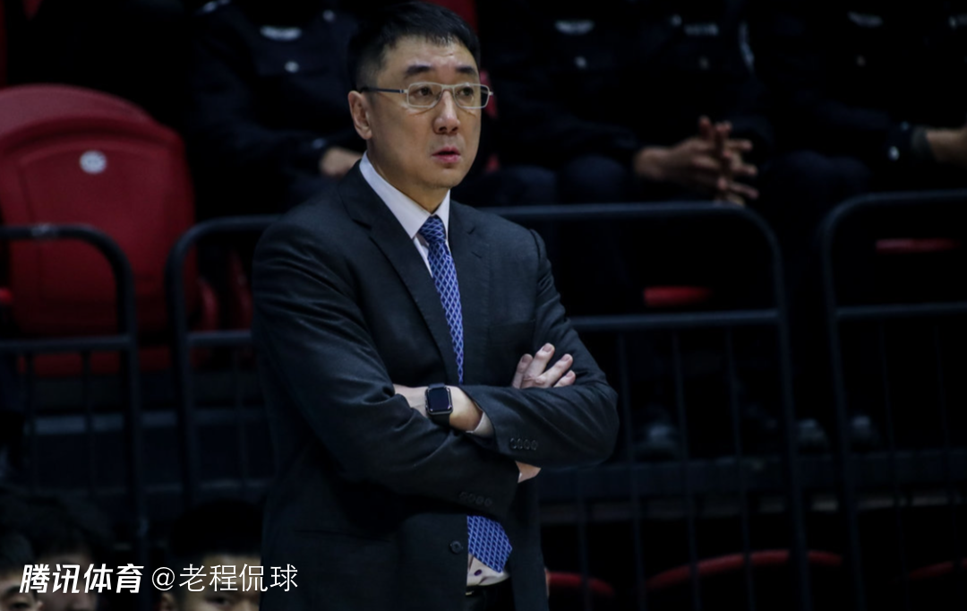 前男篮主帅王非难忘老教练曾经叮嘱：场上要拼命 打死了算烈士