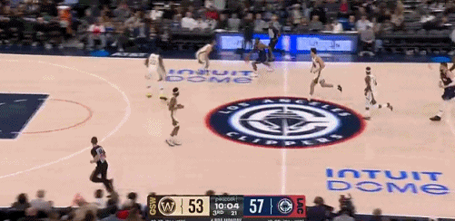 真拼了！追梦肋骨挫伤+左脚踝扭伤 依然继续坚持比赛