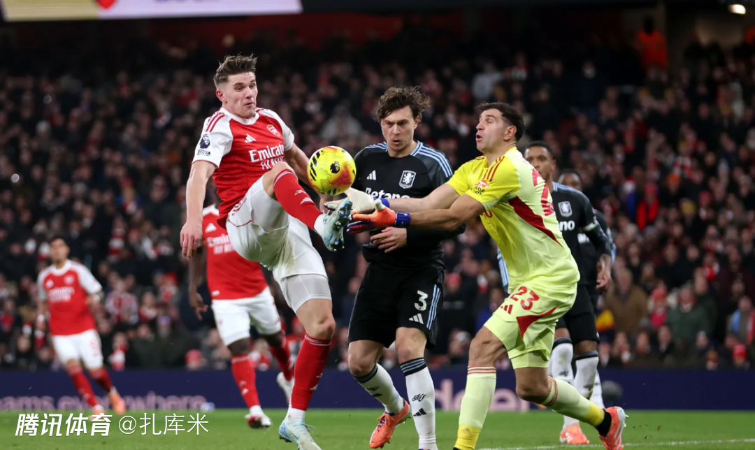 英超-特罗萨德传射、阿森纳4-1夺半程冠军，维拉连胜被终结