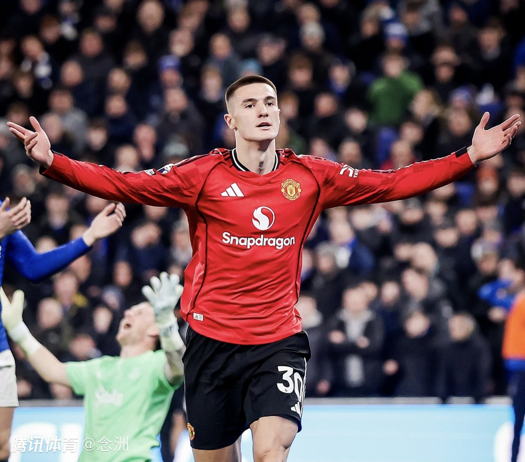 足坛一夜动态：曼联1-0埃弗顿！皇马回复中国球迷 拉总再谈梅西离队