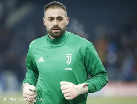 官方：尤文图斯与35岁门将平索里奥续约至2027年