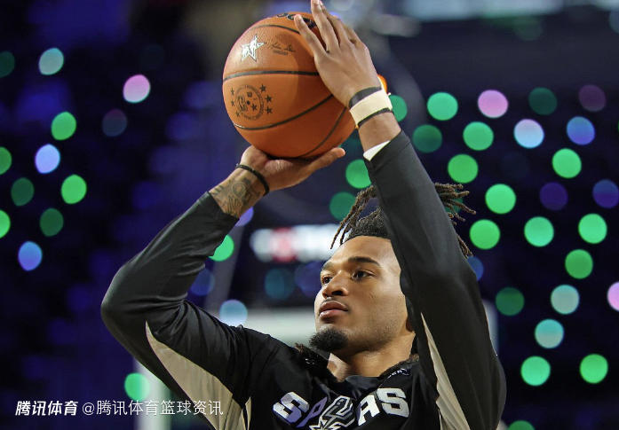 卡斯尔：圣城给予了我满满爱意 能有一群支持我的球迷感觉特别珍贵