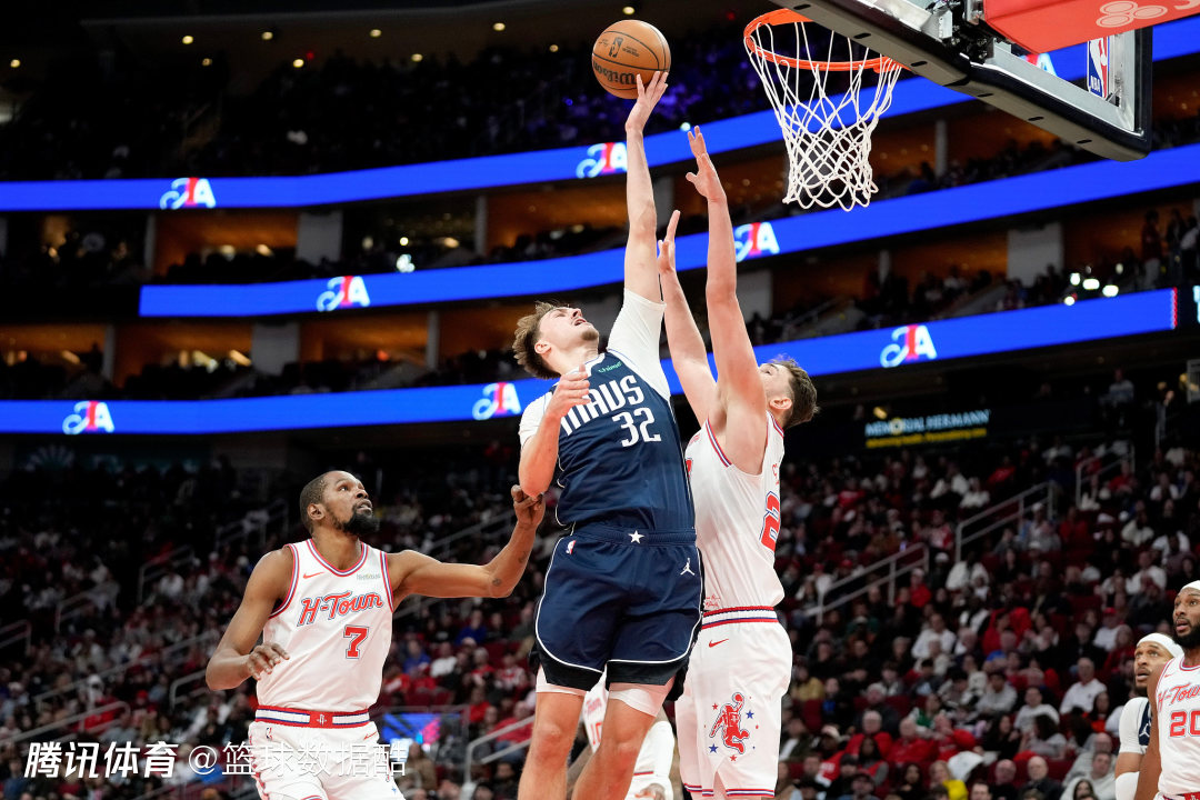 弗拉格两战在禁区内轰50分创纪录 杜兰特：他明白自己很难被阻挡