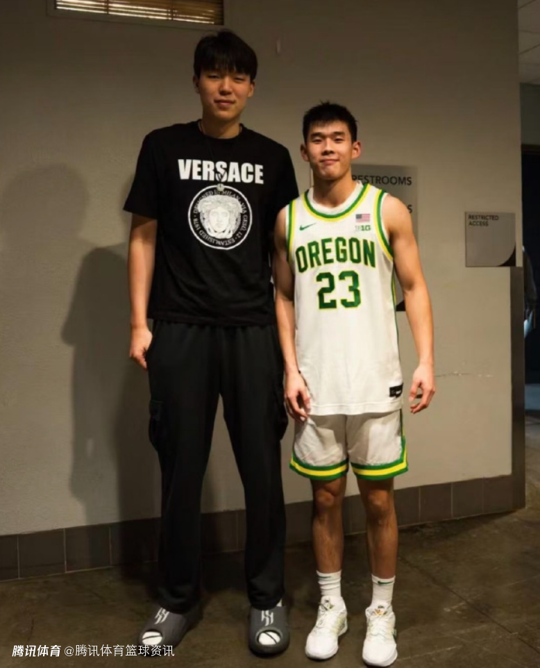 老乡见老乡！杨瀚森赛后更新社媒晒出自己和林葳合影