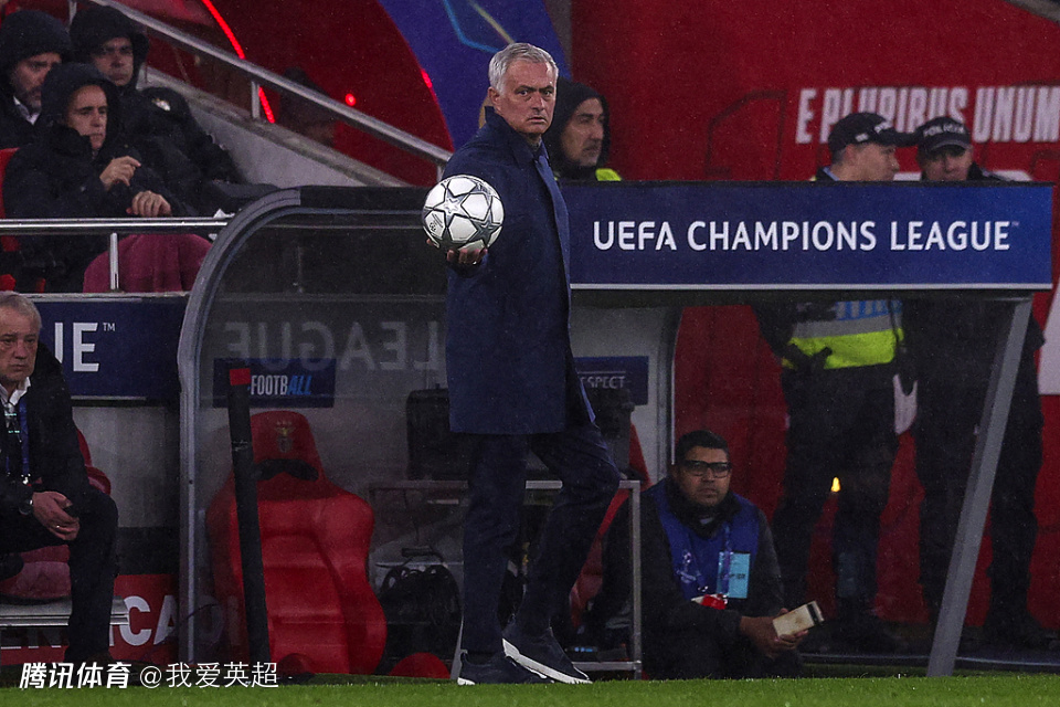 轰23脚闷平葡超倒2！63岁穆帅迁怒主裁：少补3分钟，致我们无缘绝杀