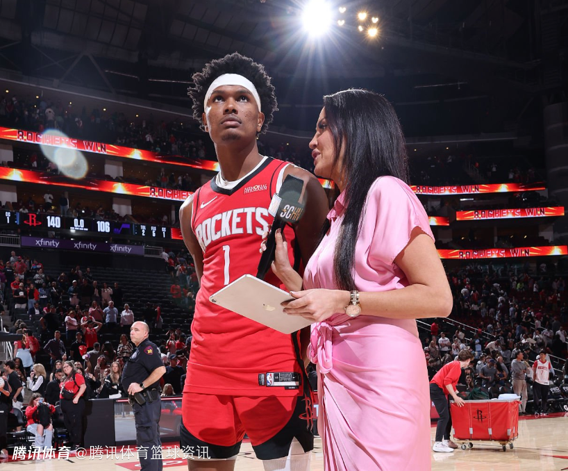 阿门：队友给我风车扣篮打了9分 所以我以后得来点更炫的扣篮