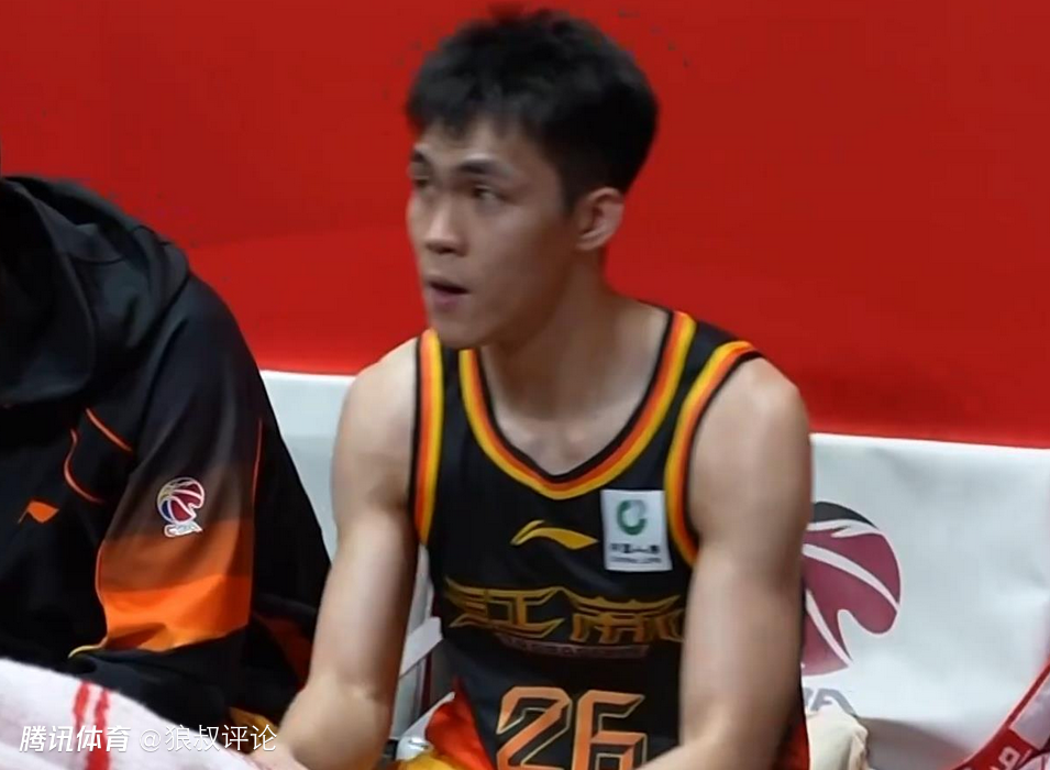 新赛季首个得分30+新秀！庞峥麟：紧咬比分的时 关键球没处理好