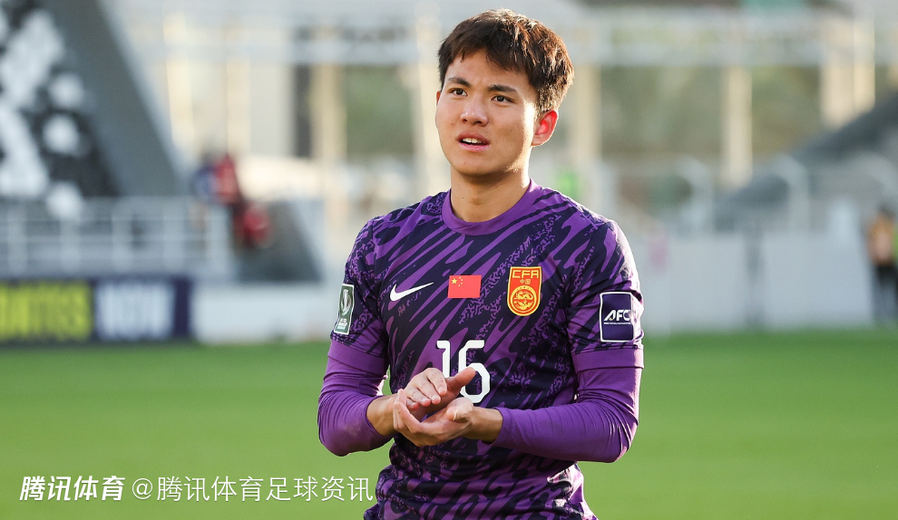 媒体人：申花再次报价门将李昊 但因身价过高 新赛季大概率留在西海岸