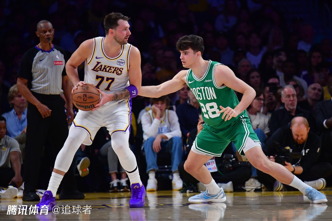 湖人将帅回应3人吃T！雷迪克直言詹姆斯遭漏判 东契奇称情况很糟糕