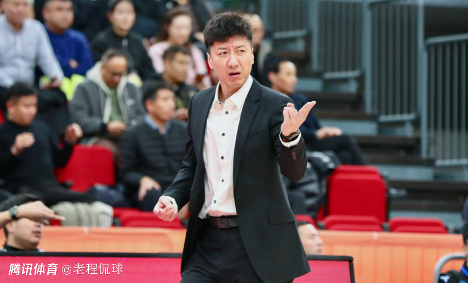 韩硕在四川男篮上任不到两年便请辞 执教总战绩为9胜55负