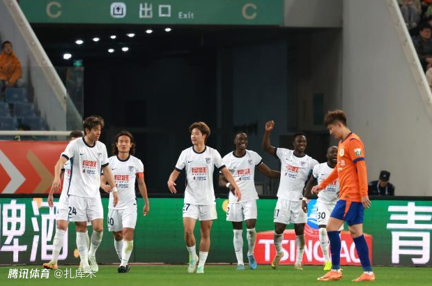 体坛：击败海港后大连发放300万奖金提升士气，又赢泰山奖金将翻倍