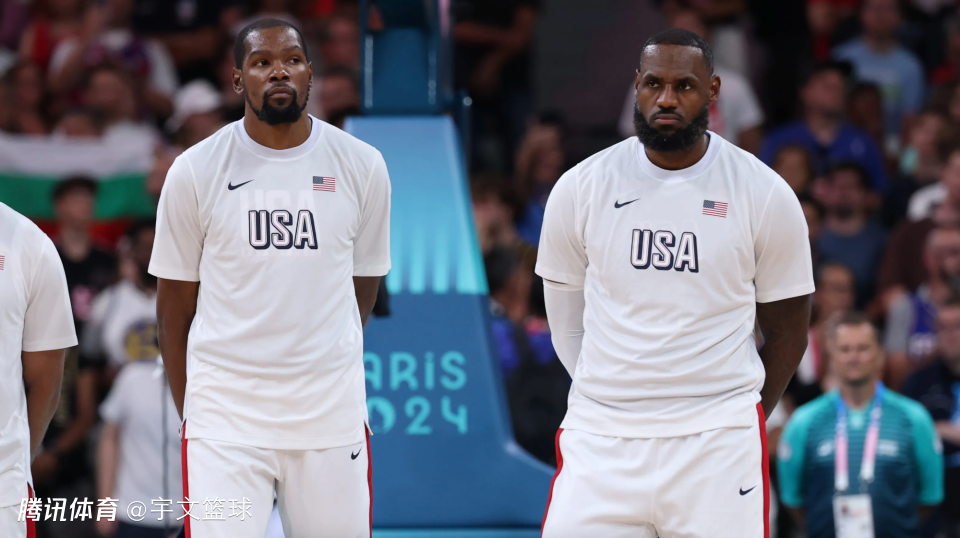 第五次年终大战较量！杜兰特期待对决詹姆斯：与他交手压力很大并充满能量