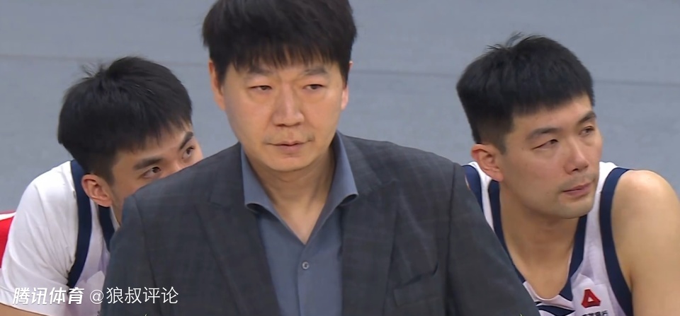 贡献有限！于德豪5分钟0分5犯 孙桐林0分2犯不复当年之勇