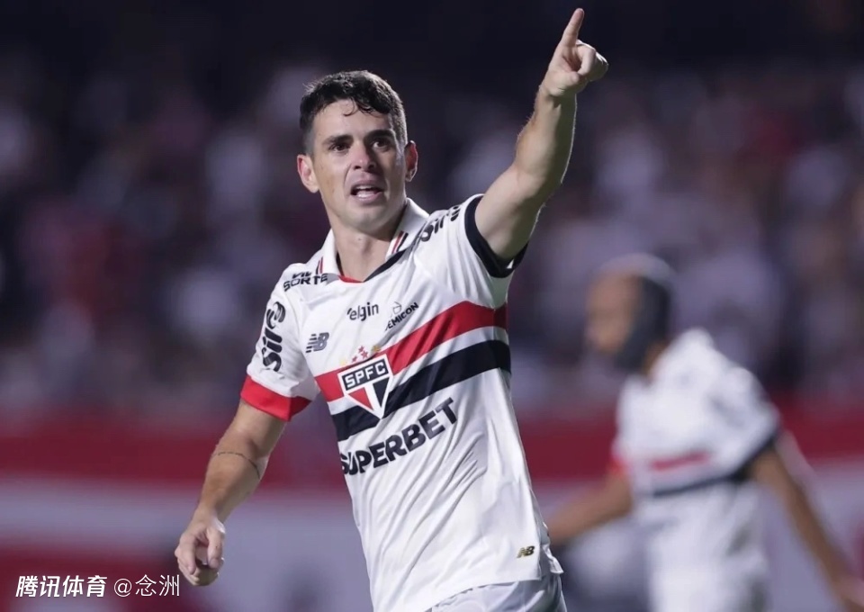 讨薪1326万！34岁奥斯卡即将解约+正式退役 海港8年赚16亿