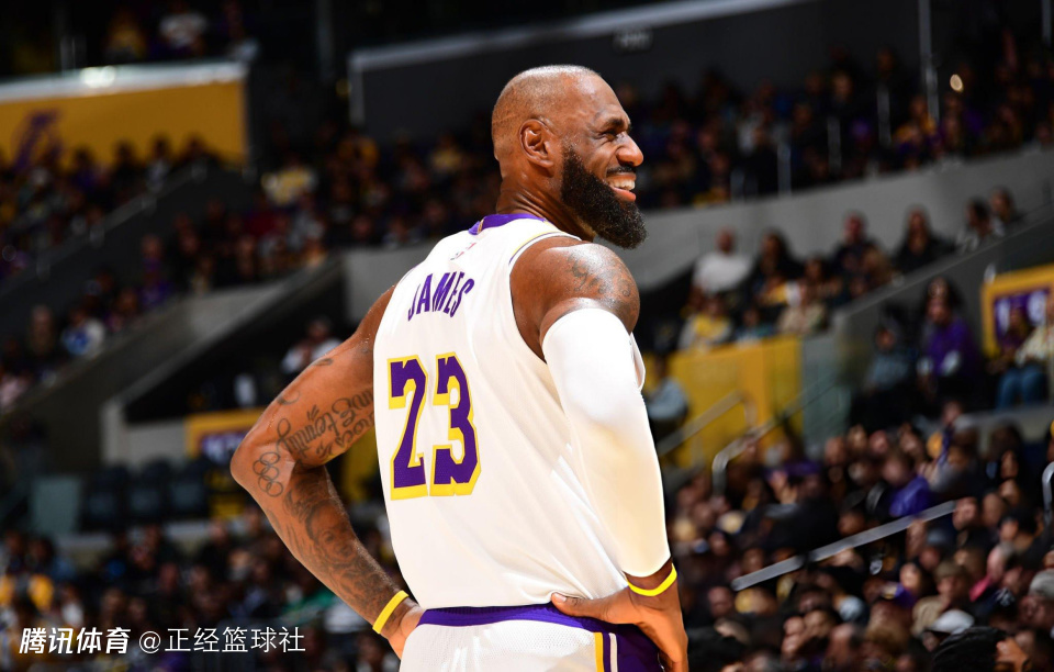 詹姆斯狂砍26+7+10！总助攻升历史第2 末节11分彰显英雄本色