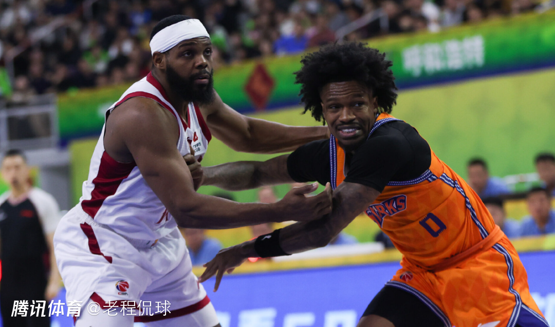 古德温战旧主山西5中1遭违体犯规险打架 上海冲冠他必须反弹