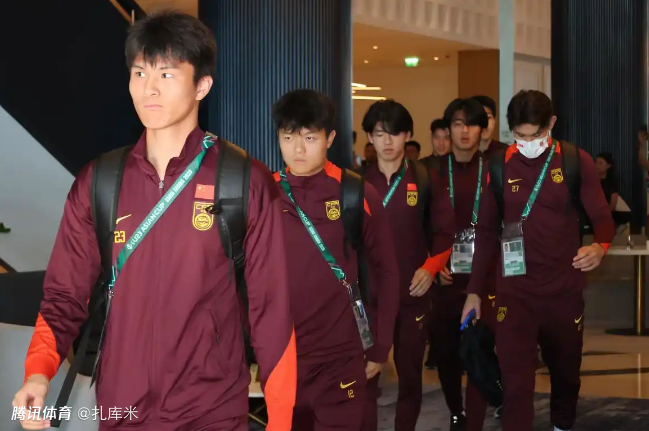 更新换代！曝新国足征召10名U23球员，王钰栋徐彬领衔刘诚宇入选