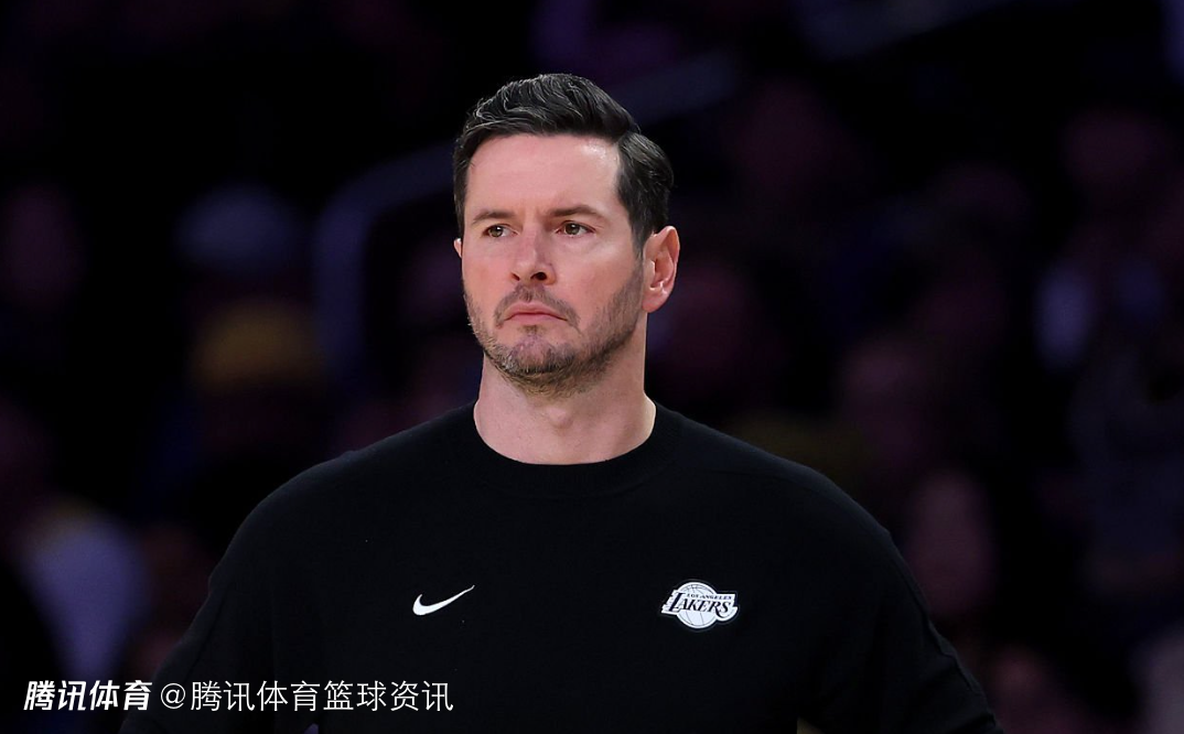 雷迪克：失误内线失分等问题拖垮了我们 这支湖人的特质我们还在摸索中