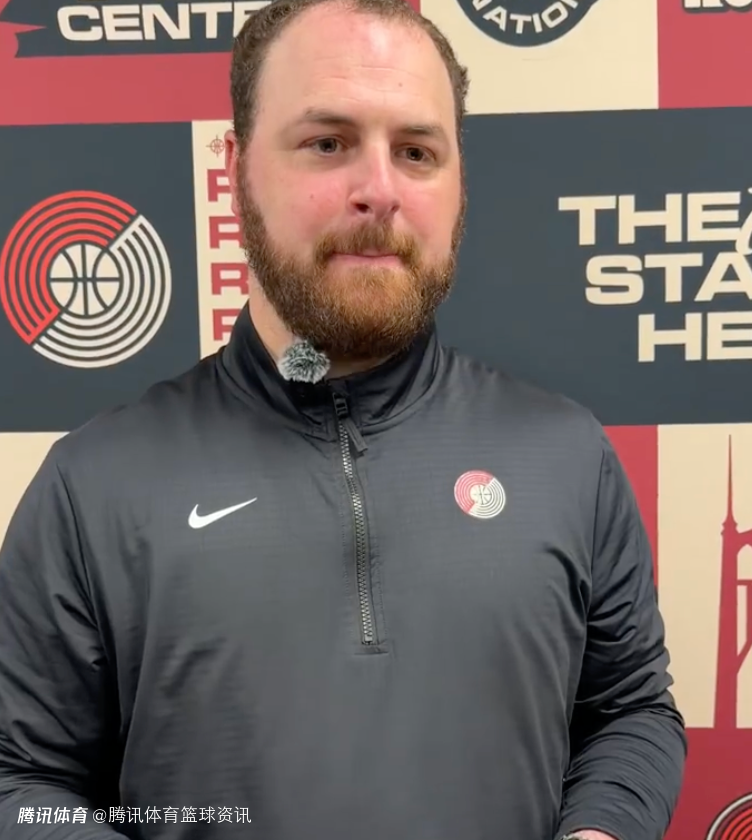 背靠背拿到14+11！混音队主帅：瀚森打得非常出色 他真的每天都在进步