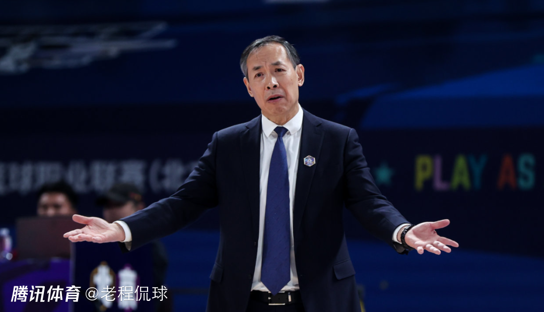 媒体人：许利民这种级别才勉强管得住北京队更衣室 换别人未必好使
