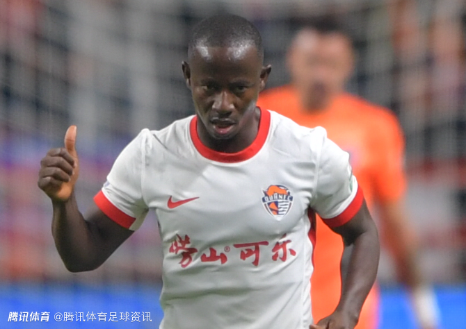 国内媒体：叶博亚可出战3月15日的中超 中足联未收FIFA追罚通知