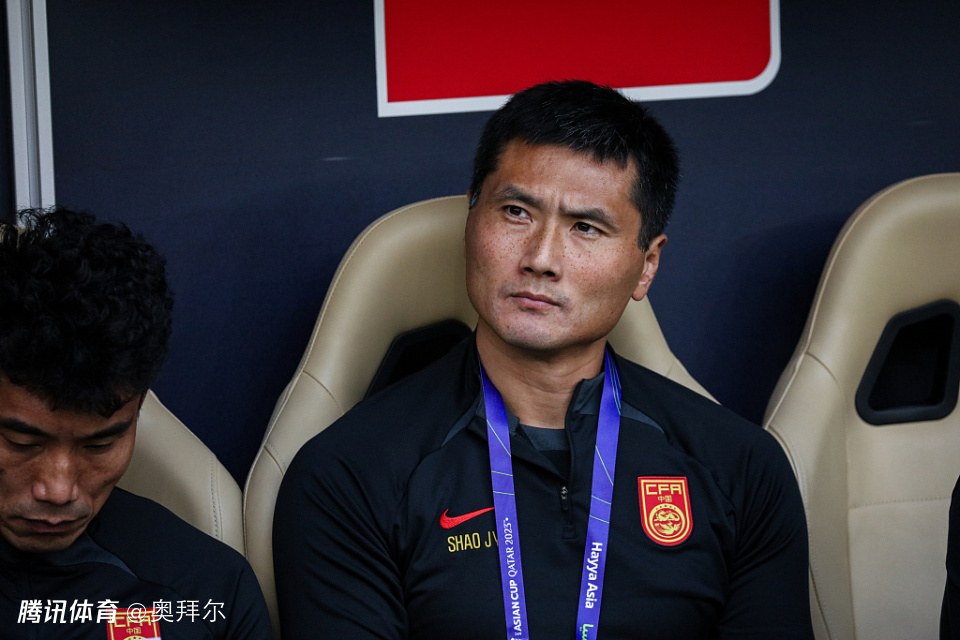 邵佳一国足开门红！26年第一人，复刻金志扬纪录，破12年魔咒