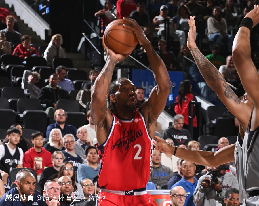 历史第20！莱昂纳德连续53场砍下20+ 再拿一场将追平埃尔金-贝勒