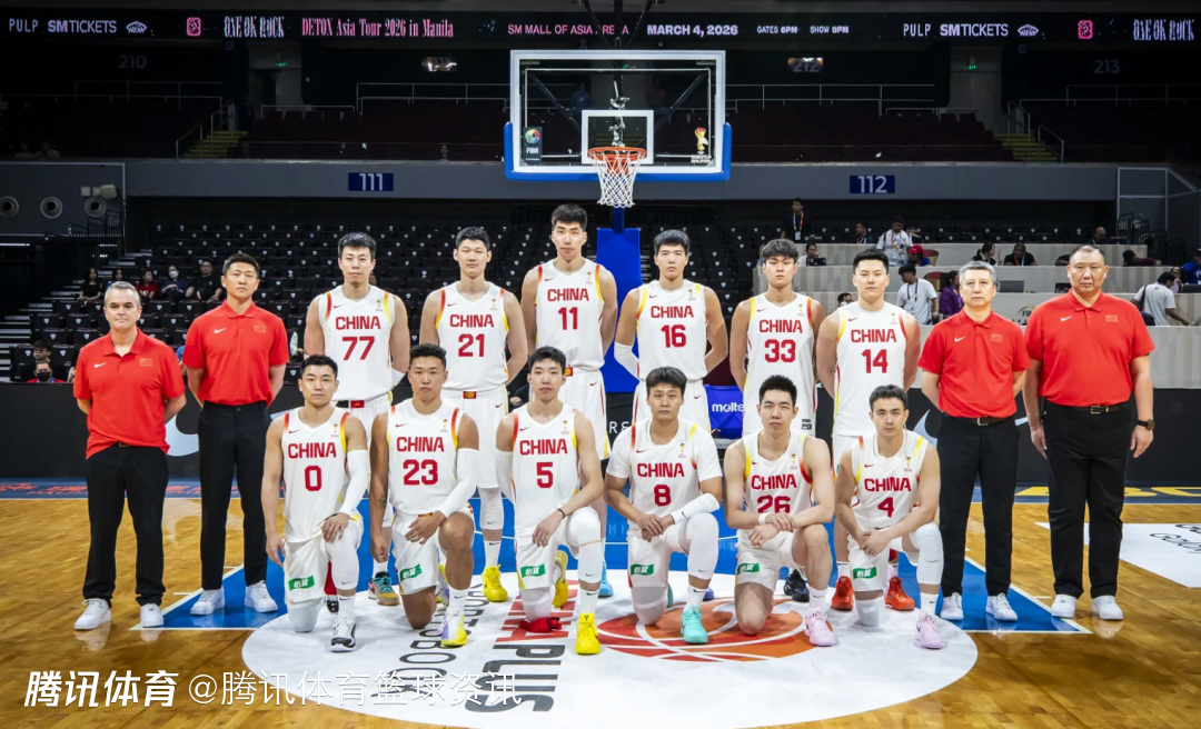 中国vs中国台北世预赛首发名单出炉：双方均延续上场首发 贺希宁赵睿领衔