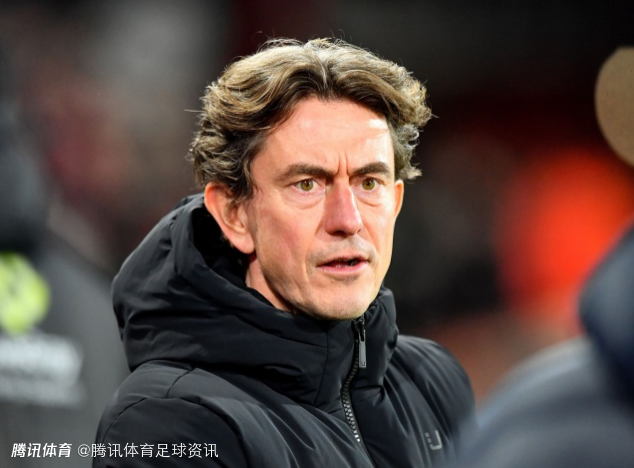 邮报：球迷曾与热刺高层对峙 要求解雇主帅弗兰克并出售俱乐部