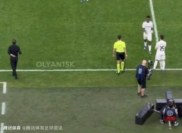 西超杯火药味：西蒙尼多次挑衅维尼修斯 下场时差点引发两队冲突