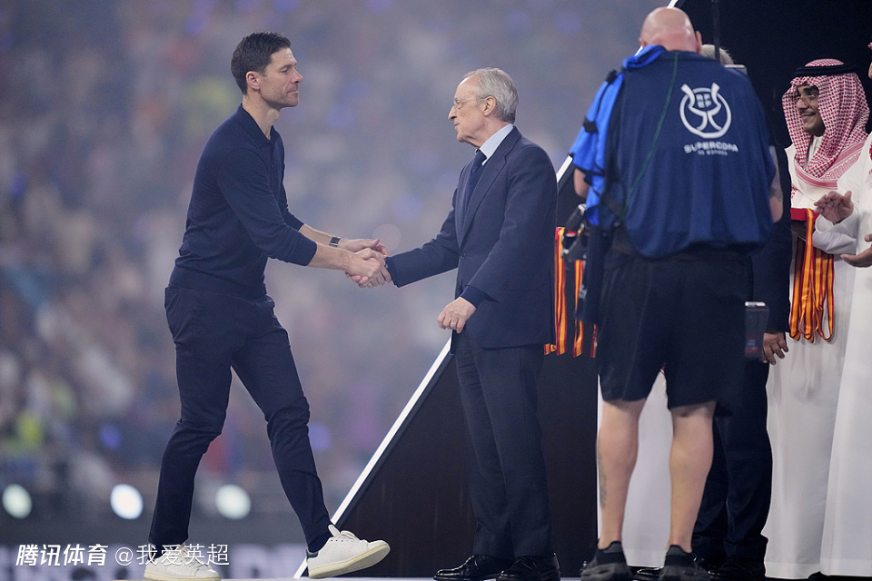 阿隆索遭架空？欲祝贺巴萨夺冠遭叫回！姆巴佩带头反他+率全队离场