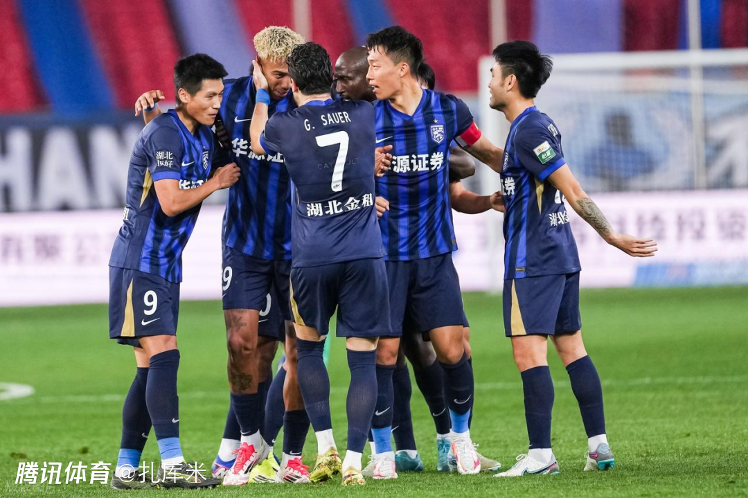 中超-3外援建功+汪晋贤锁胜局，三镇4-1取首胜、送大连2连败