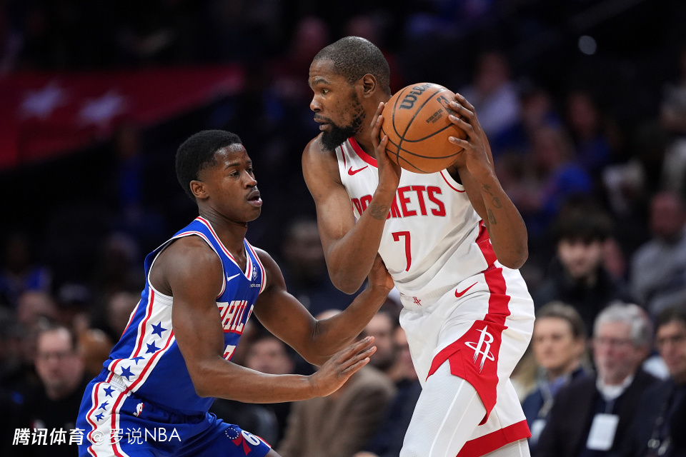 火箭vs76人裁判报告：两次漏判各获利一次 漏吹干扰球和投篮犯规