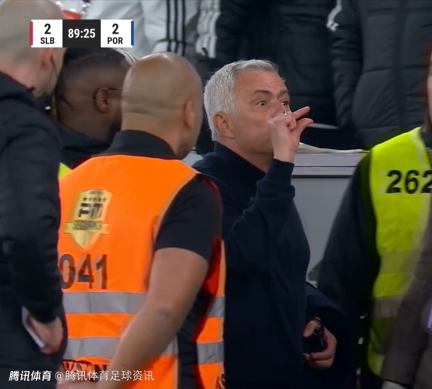 穆里尼奥因不当行为遭处罚：被禁赛1场+11天 并罚款5355欧