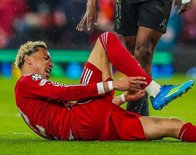 跟队记者：埃基蒂克今日接受伤情检查，若跟腱断裂则全年报销