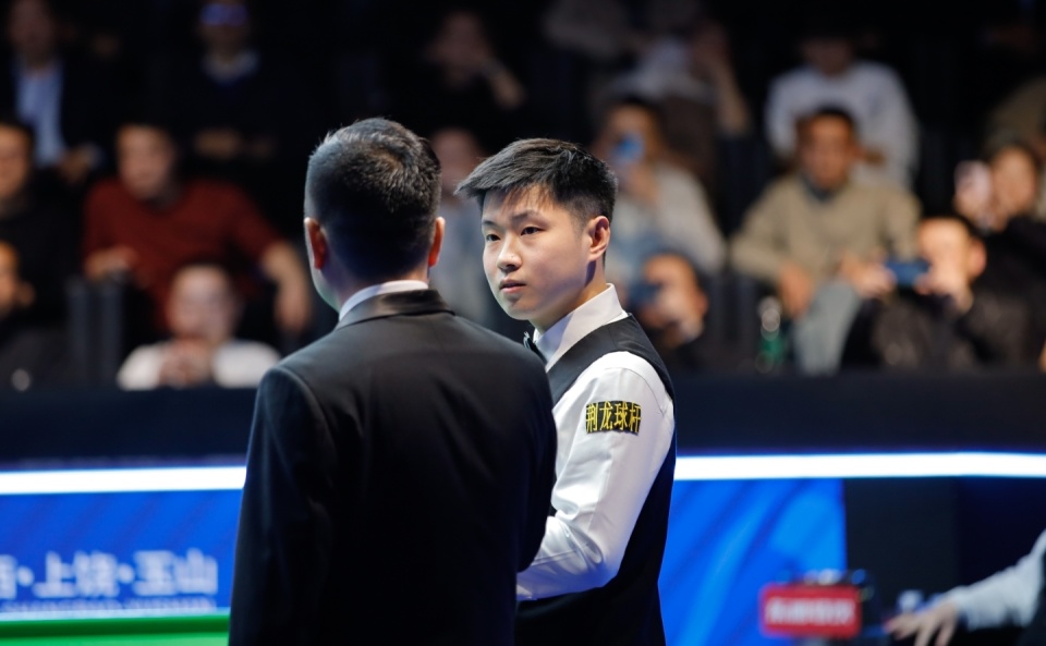 赵心童：世锦赛冠军后人生改变，学习扛压化动力；谦虚回应奥沙利文赞誉