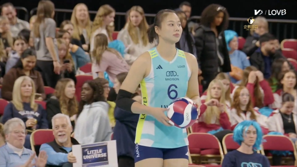 美国女排联赛麦迪逊3-1力克内布拉斯加 龚翔宇16分助队两连胜