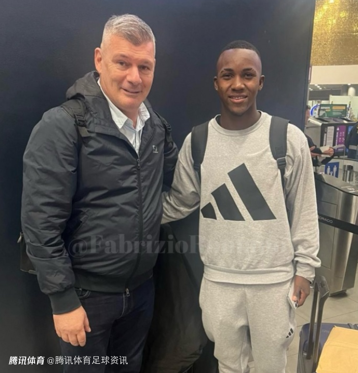 哥伦比亚小将奥罗斯科：我已经和曼联签约5年 明年满18岁后加盟